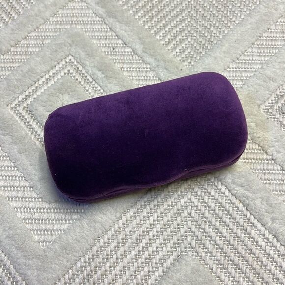 GUCCI - Purple Velvet Glasses Case - Picture 2 of 5